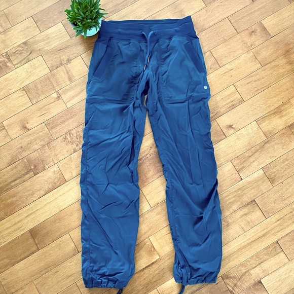 ❌SOLD❌Lululemon🍋Studio Pant Lined - Picture 9 of 10